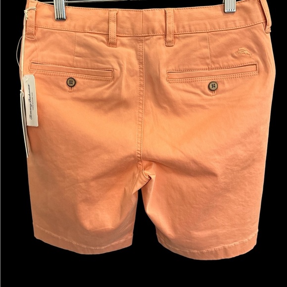 NWT Tommy Bahama Boracay Shorts Mens Sz 28 Coral Embroidered Logo Stretch 8 Inch - Picture 2 of 6
